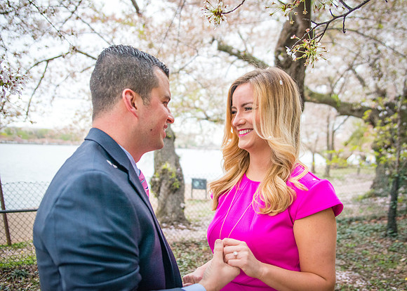 Kerri + Greg Engagement Session ı Washington, DC ı Photos from the Harty