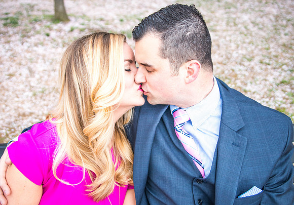 Kerri + Greg Engagement Session ı Washington, DC ı Photos from the Harty