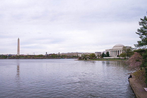 Kerri + Greg Engagement Session ı Washington, DC ı Photos from the Harty