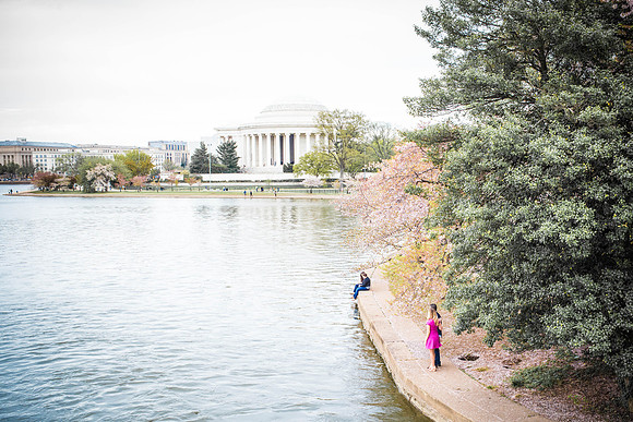 Kerri + Greg Engagement Session ı Washington, DC ı Photos from the Harty