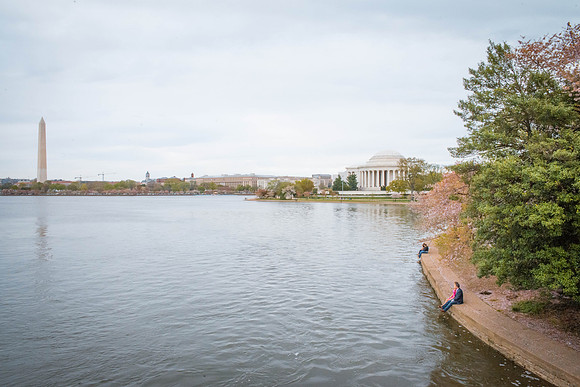 Kerri + Greg Engagement Session ı Washington, DC ı Photos from the Harty