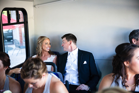 Mr & Mrs DeVinney ı Photos from the Harty