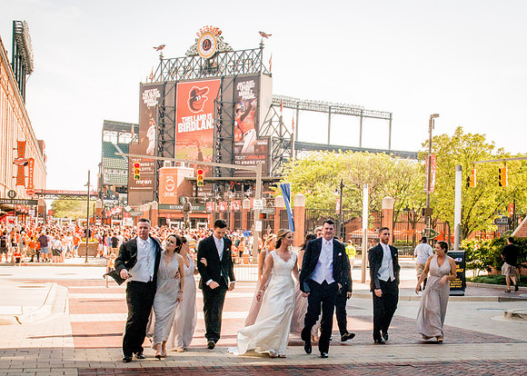 Mr & Mrs DeVinney ı Photos from the Harty