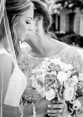 Mr & Mrs DeVinney ı Photos from the Harty