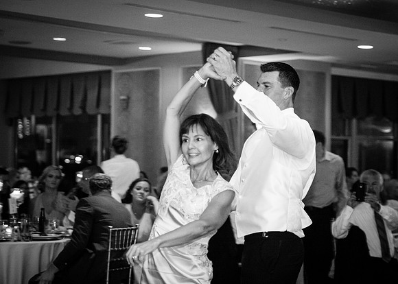 Mr & Mrs DeVinney ı Photos from the Harty