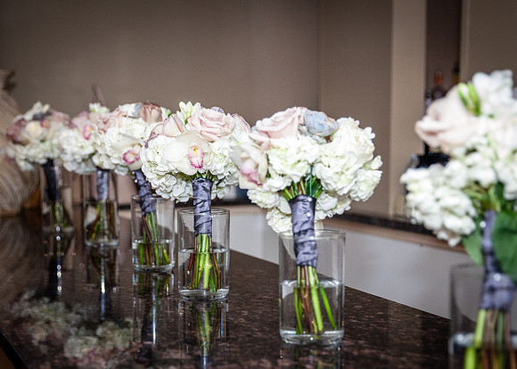Mr & Mrs DeVinney ı Photos from the Harty