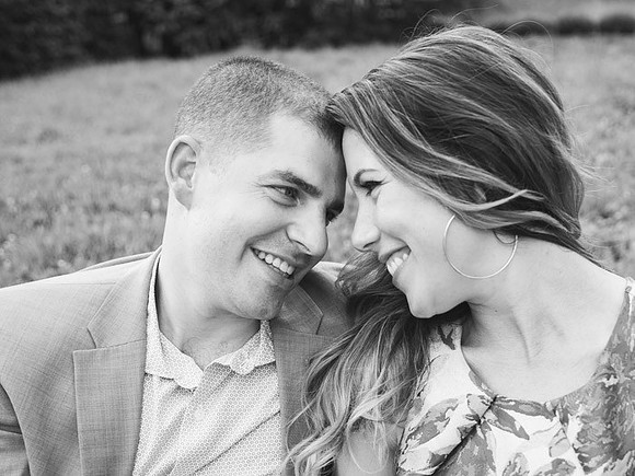 Adams Morgan and Meridian Hill Park Engagement Session | Photos from the Harty