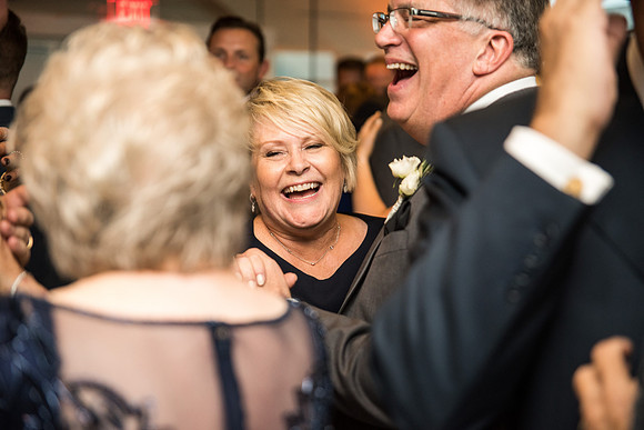 Megan + Tom's Newseum Wedding! | Photos from the Harty