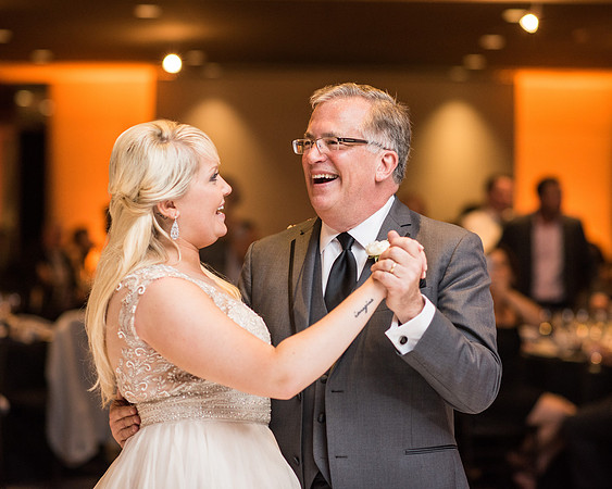 Megan + Tom's Newseum Wedding! | Photos from the Harty