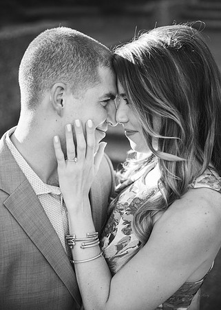 Adams Morgan and Meridian Hill Park Engagement Session | Photos from the Harty