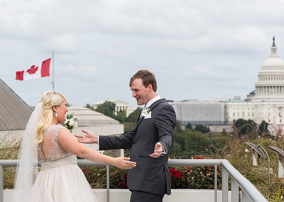Megan + Tom's Newseum Wedding! | Photos from the Harty