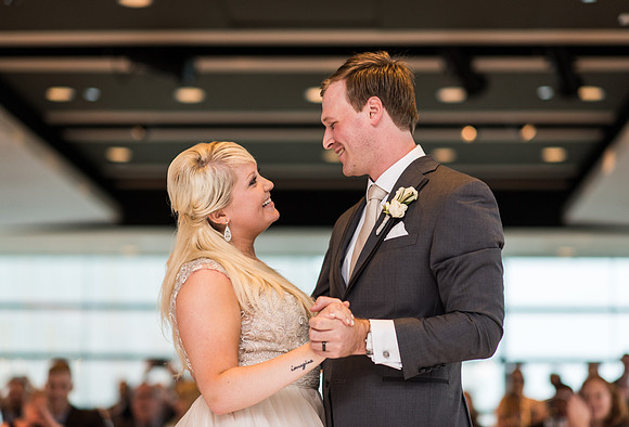 Megan + Tom's Newseum Wedding! | Photos from the Harty