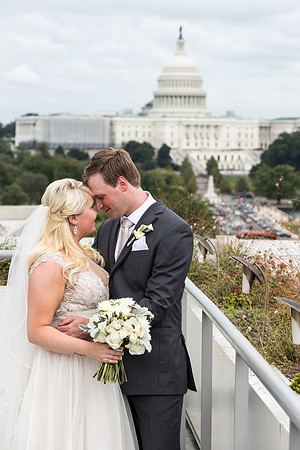 Megan + Tom's Newseum Wedding! | Photos from the Harty