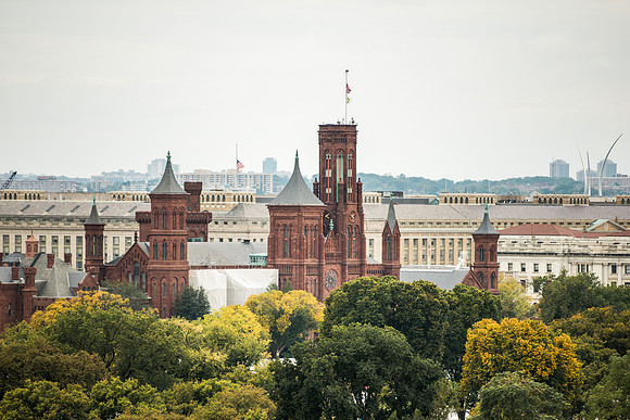 Megan + Tom's Newseum Wedding! | Photos from the Harty