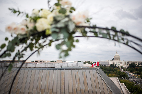 Megan + Tom's Newseum Wedding! | Photos from the Harty