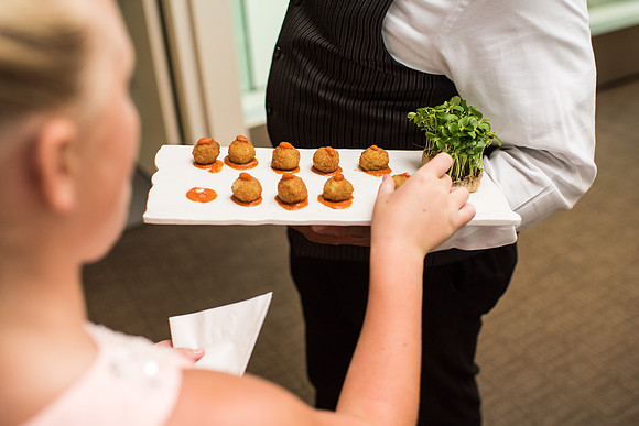 Megan + Tom's Newseum Wedding! | Photos from the Harty