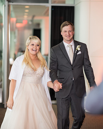 Megan + Tom's Newseum Wedding! | Photos from the Harty