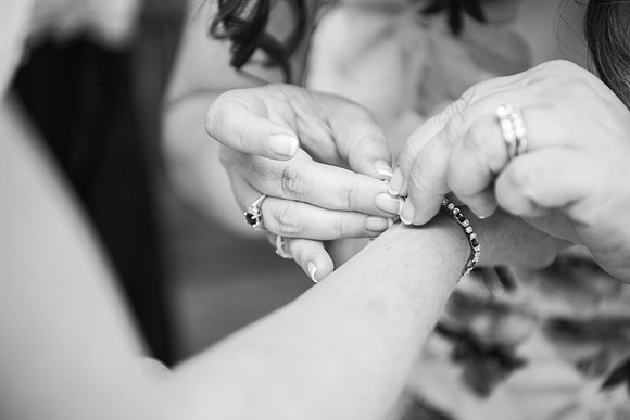 Laura + Tom's Wedding PREVIEW!