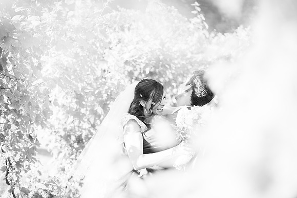 Laura + Tom's Wedding PREVIEW!