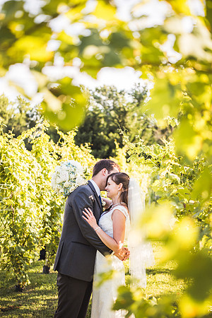 Laura + Tom's Wedding PREVIEW!