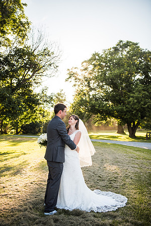 Laura + Tom's Wedding PREVIEW!