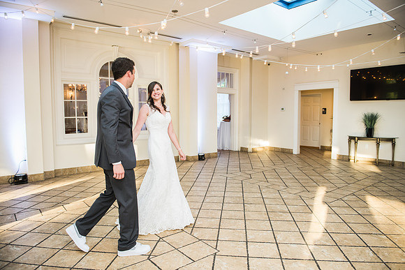 Laura + Tom's Wedding PREVIEW!