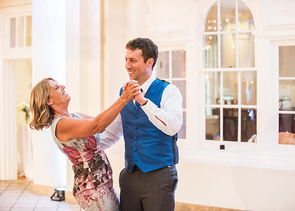 Laura + Tom's Wedding PREVIEW!
