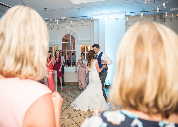 Laura + Tom's Wedding PREVIEW!
