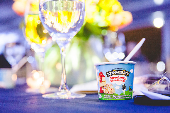 Jen + Mo: Wedding PREVIEW | Photos from the Harty