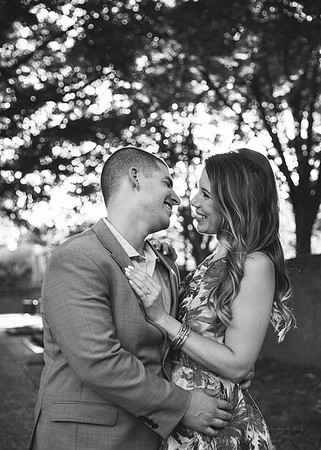 Adams Morgan and Meridian Hill Park Engagement Session | Photos from the Harty