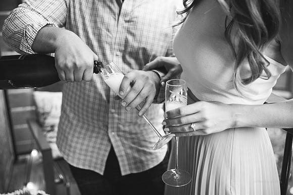 Adams Morgan and Meridian Hill Park Engagement Session | Photos from the Harty